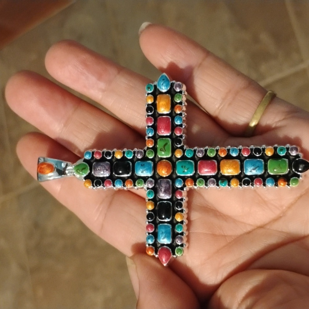 🙏Beautiful Multiple Enamel Color Pendant Cross 💓